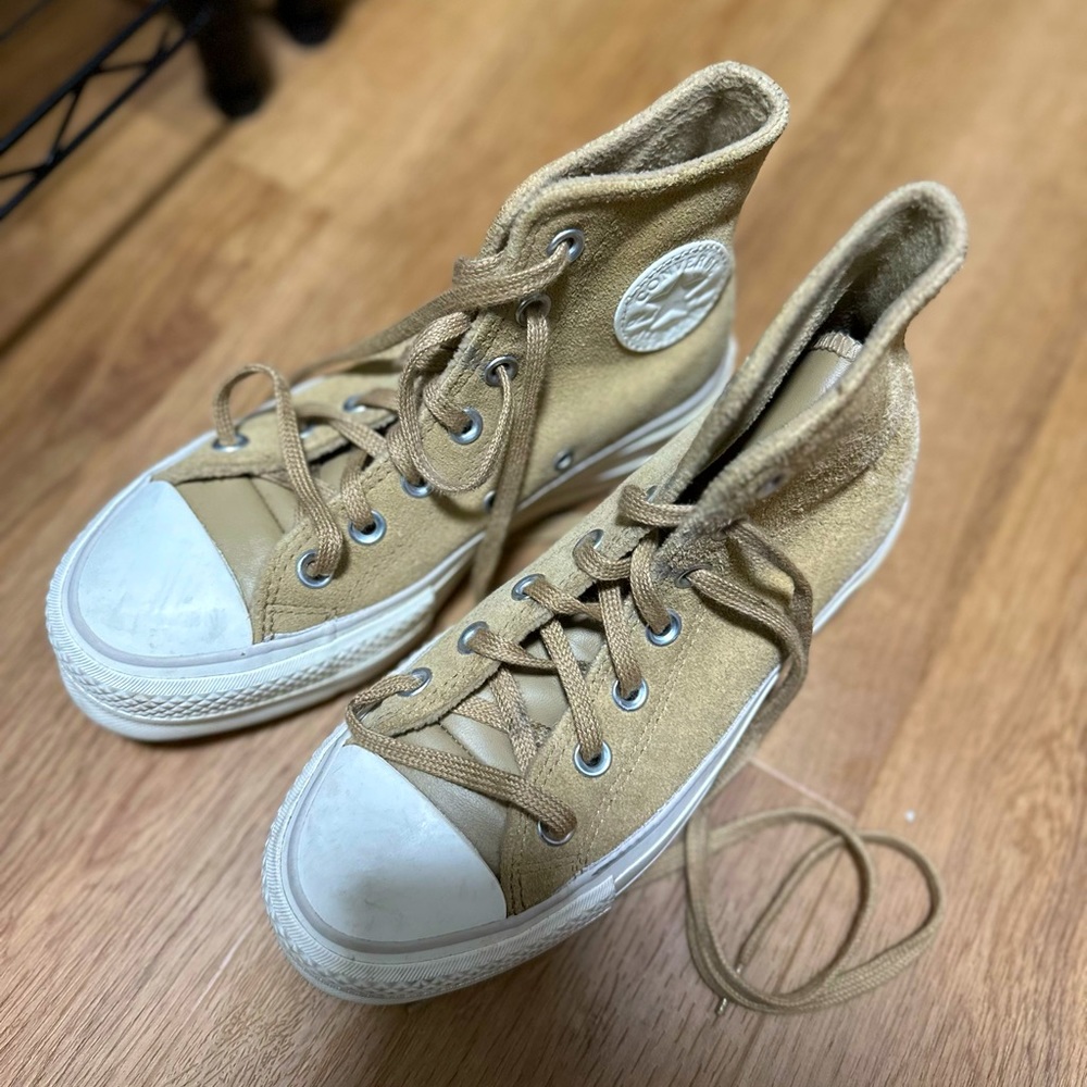 Converse Platform Hightop Sneakers